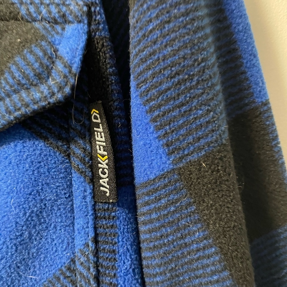 Blue and Black Plaid Men's Sweater Small - Picture 2 of 7